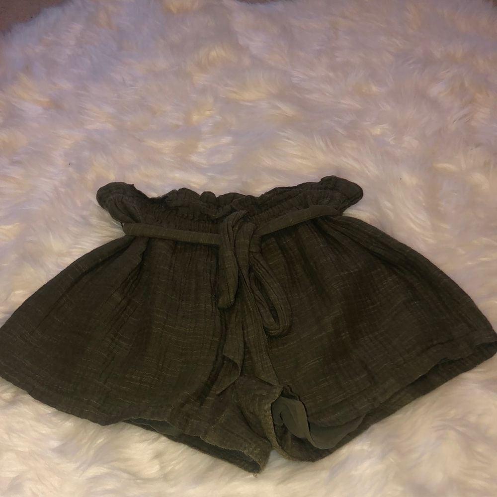 Paper bag shorts